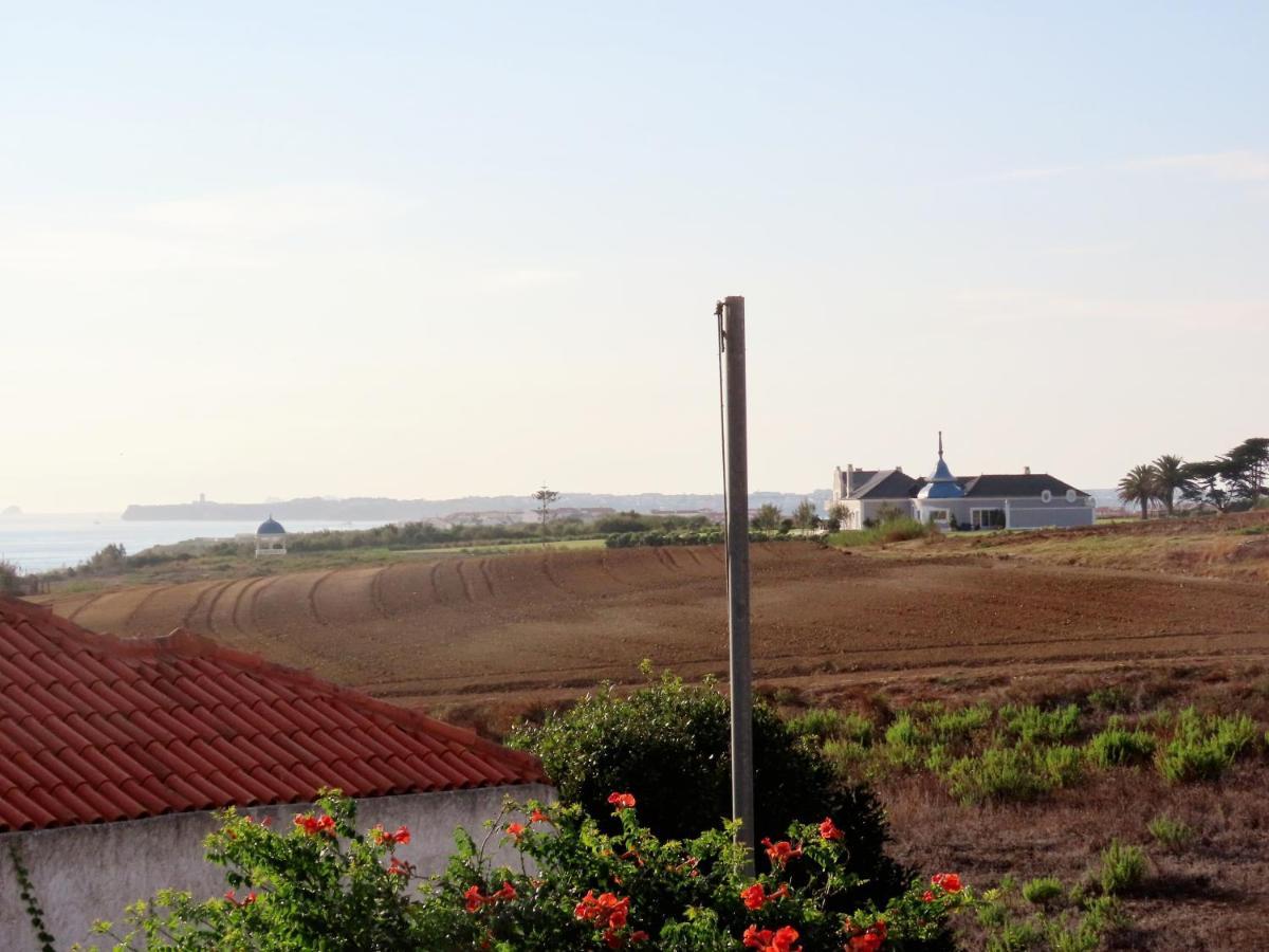 Casa Do Portao Azul - Dourada Leilighet Atouguia Da Baleia Eksteriør bilde
