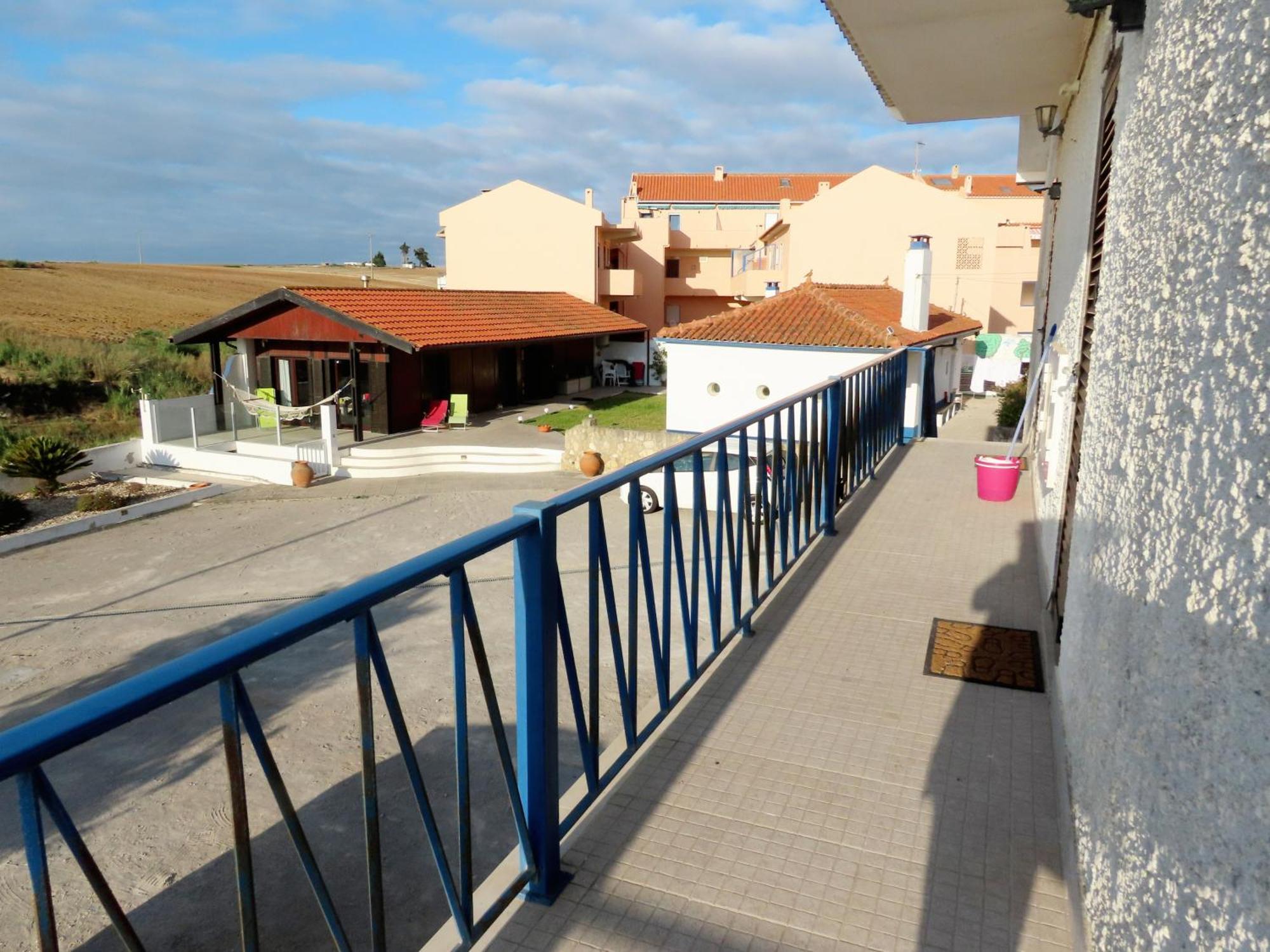 Casa Do Portao Azul - Dourada Leilighet Atouguia Da Baleia Eksteriør bilde