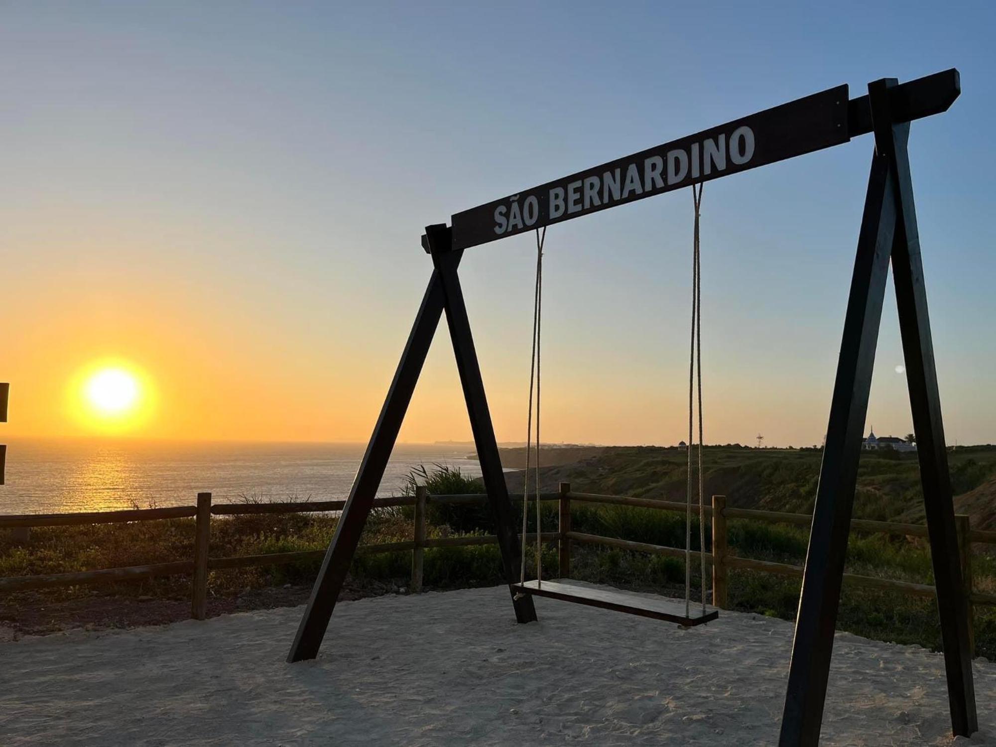 Casa Do Portao Azul - Dourada Leilighet Atouguia Da Baleia Eksteriør bilde